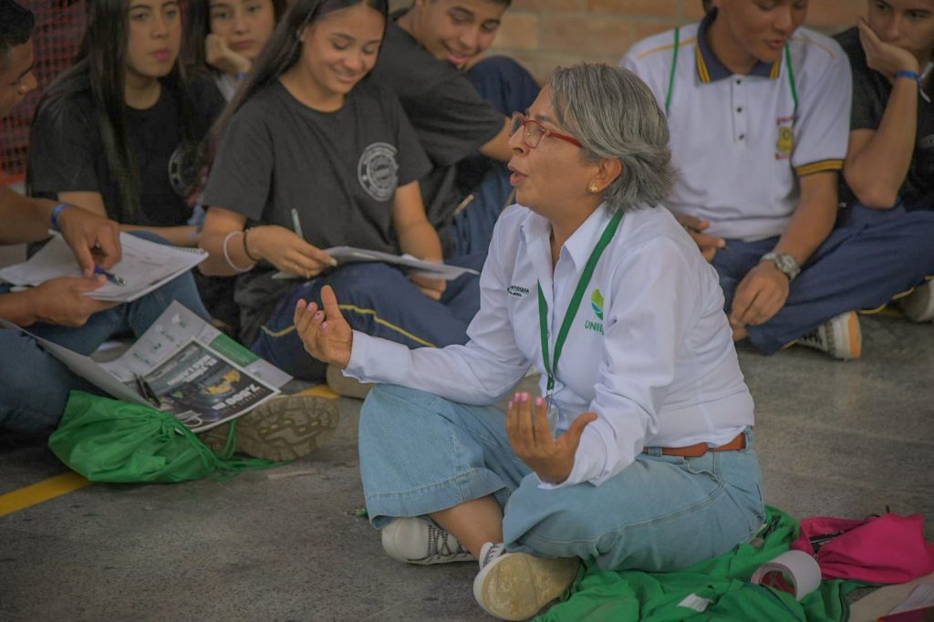 Im&aacute;genes de los distintos espacios de la Feria Universitaria.