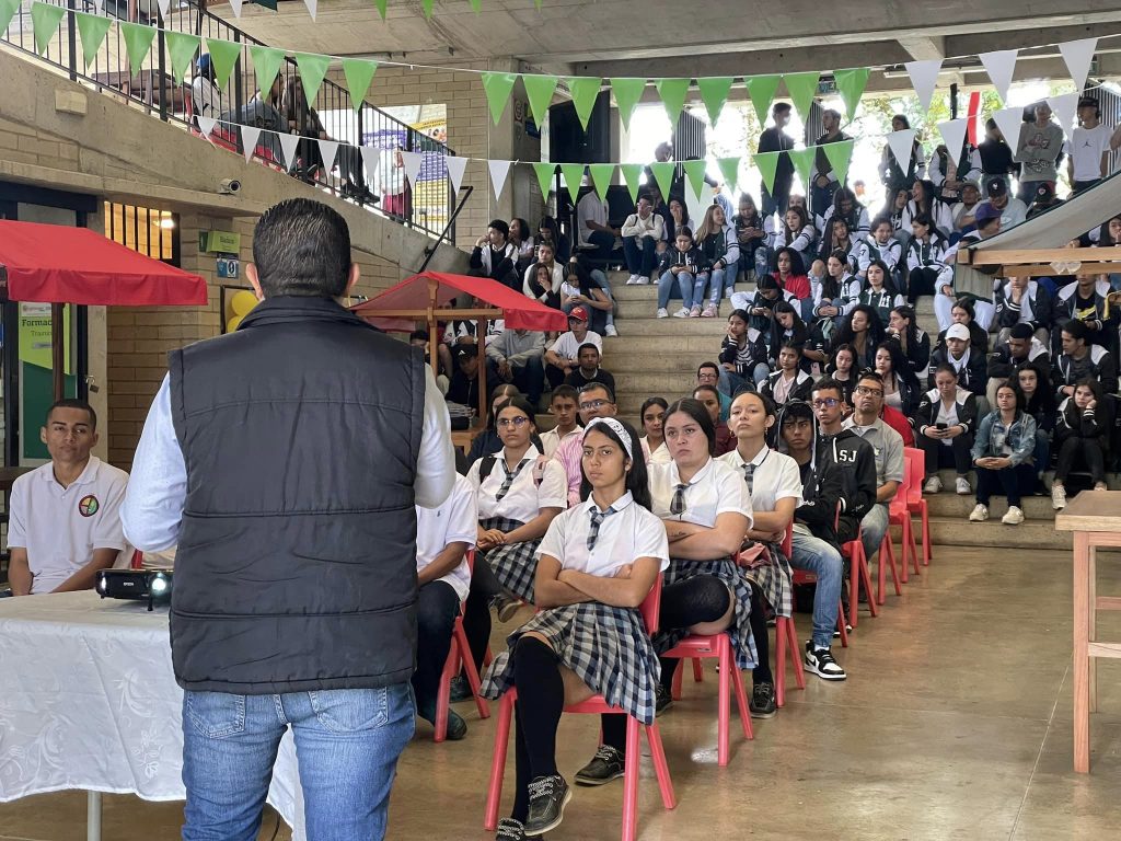 Imágenes de los diferentes espacios de la Feria Universitaria 2022 Imágenes de los diferentes espacios de la Feria Universitaria 2022